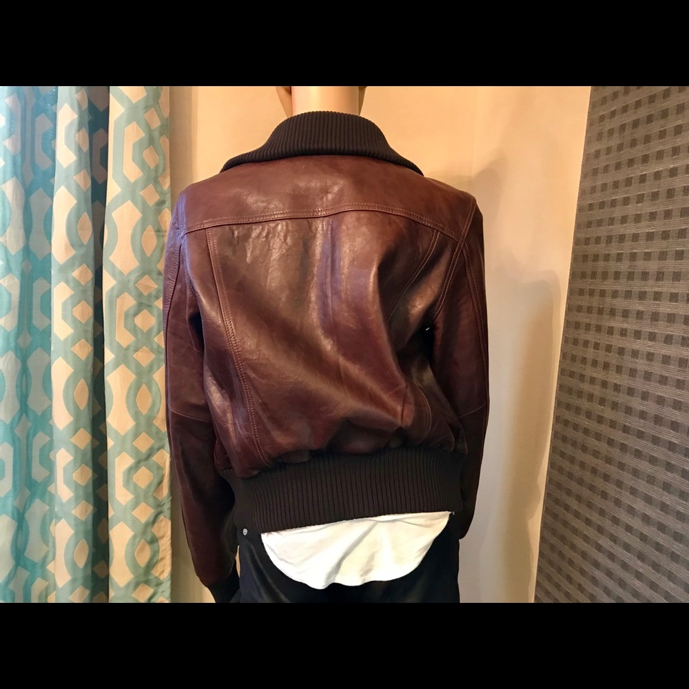 Leather jacket - Picture 3 of 5